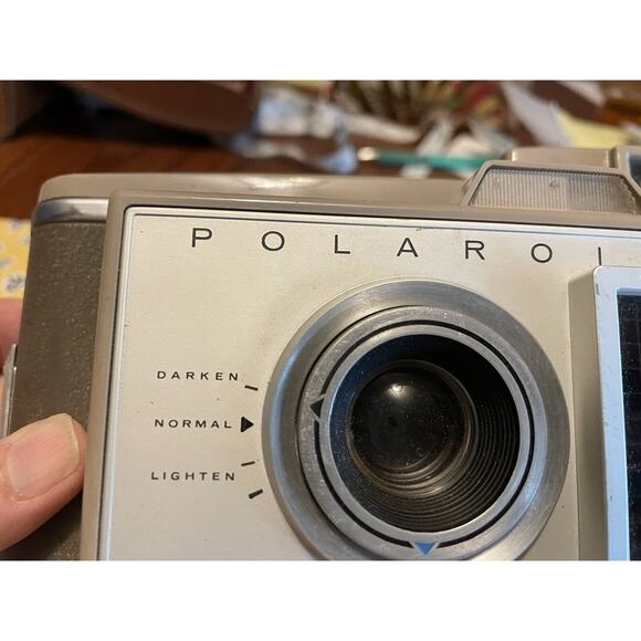 Polaroid J33 land camera w/ Leather Case - Picture 15 of 16